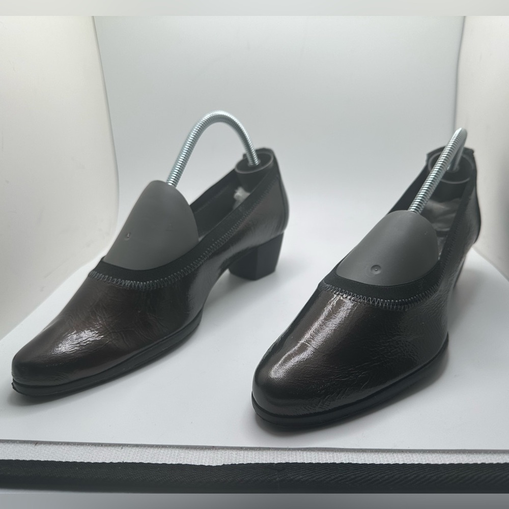 Un tour en ville — Elegant Black Heels with Sleek Design size 38EU